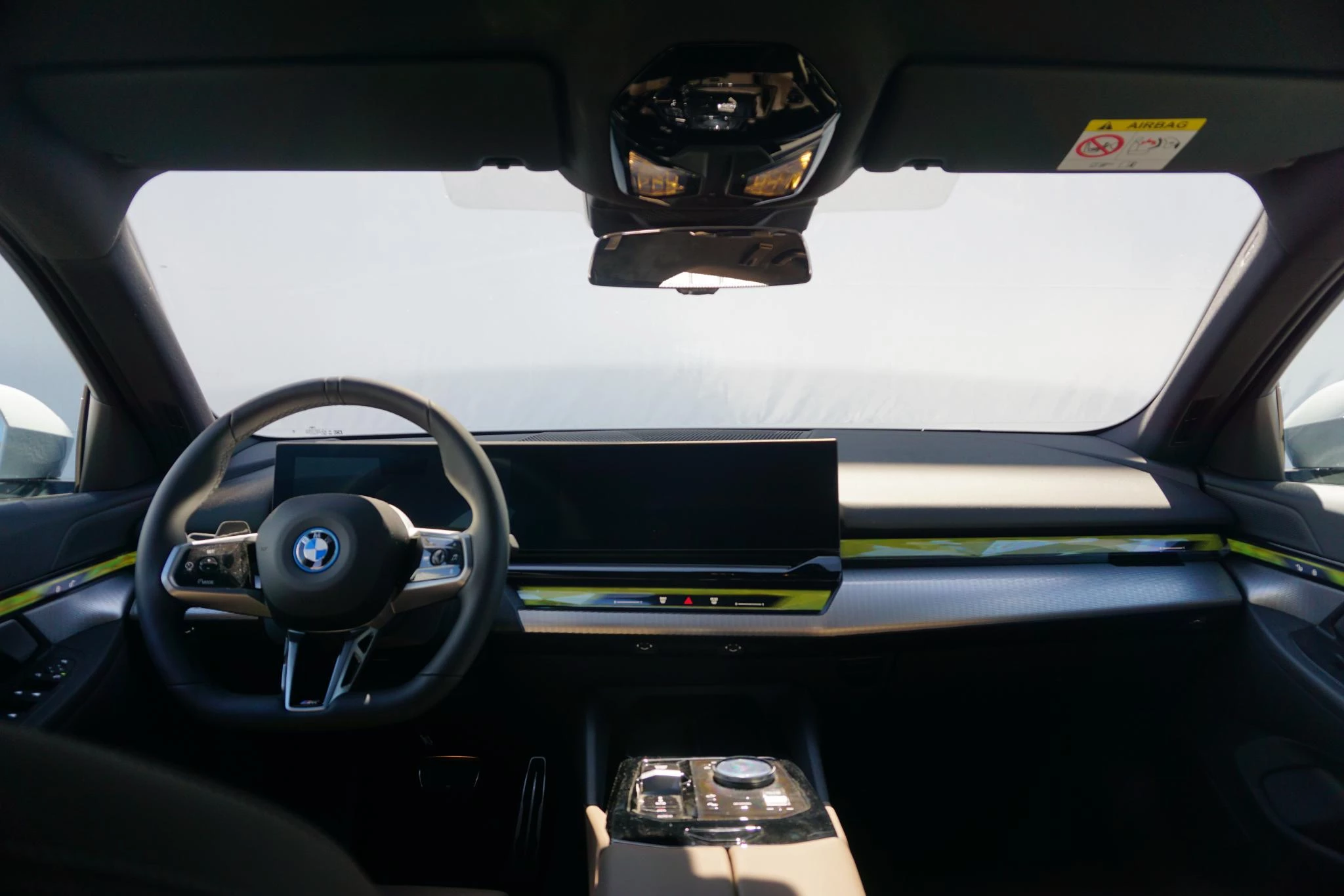 Hoofdafbeelding BMW i5