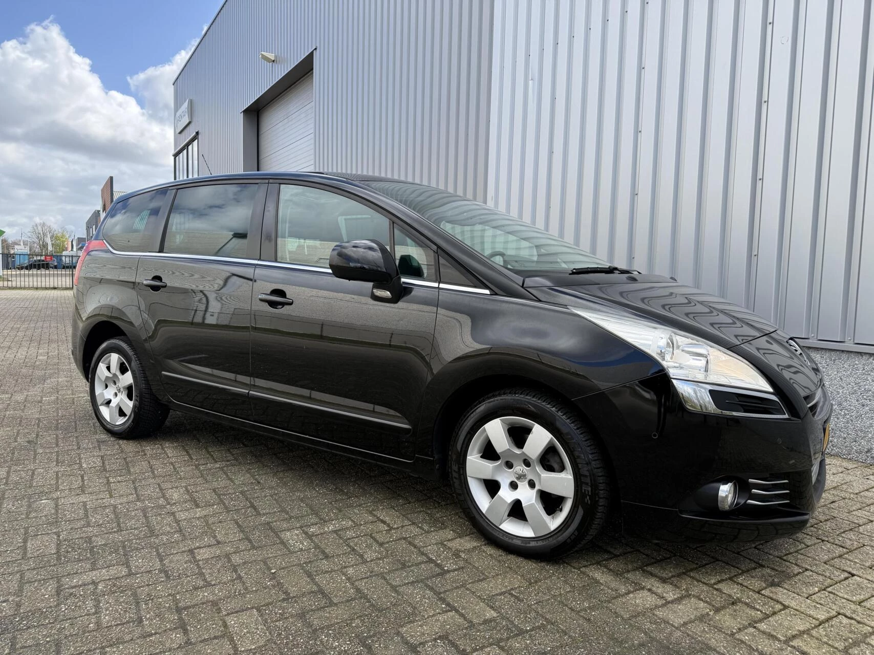 Hoofdafbeelding Peugeot 5008