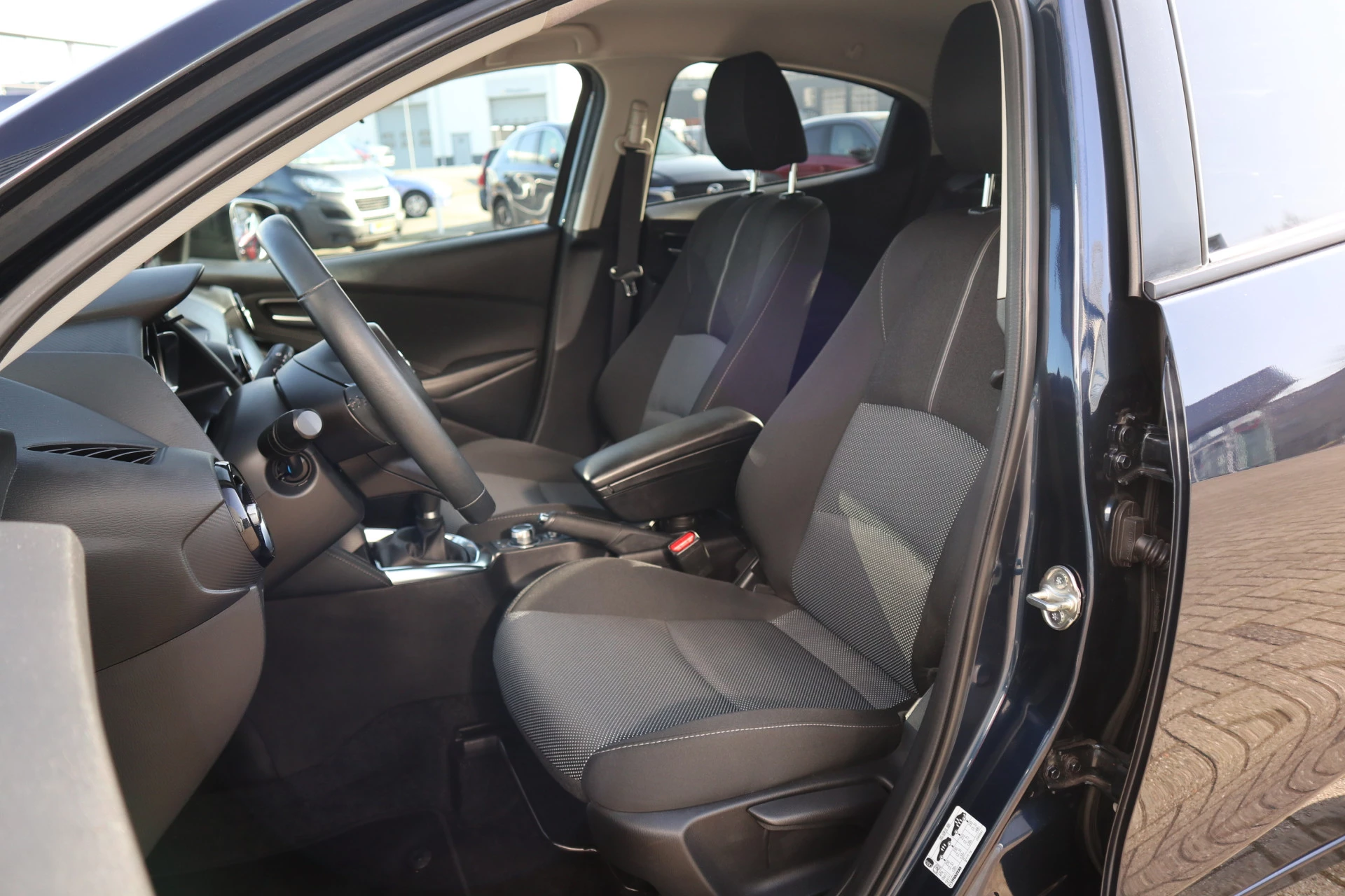 Hoofdafbeelding Mazda 2