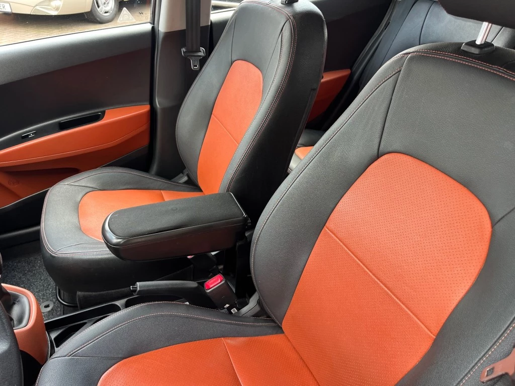 Hoofdafbeelding Hyundai i10