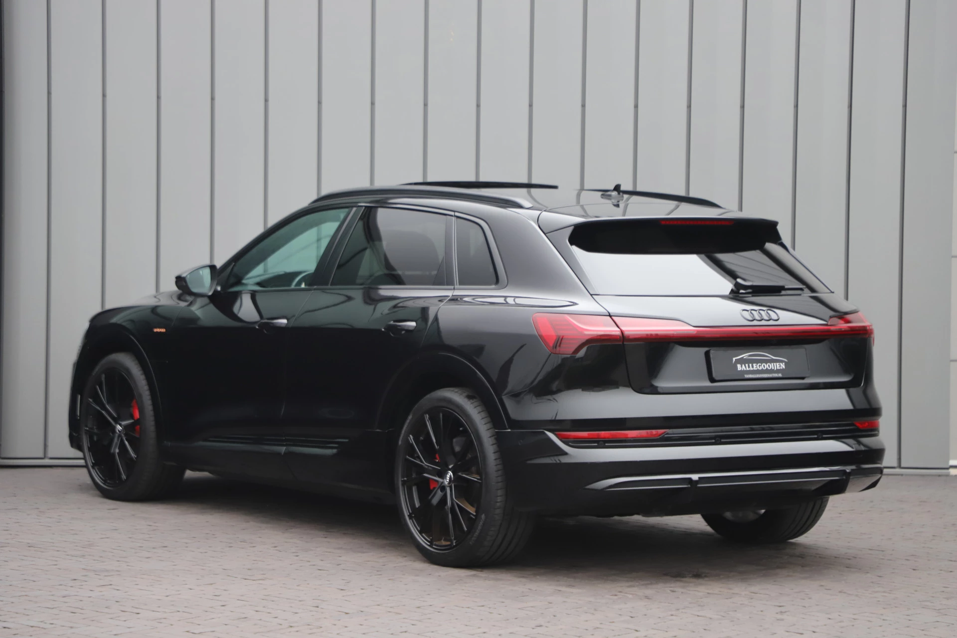 Hoofdafbeelding Audi e-tron