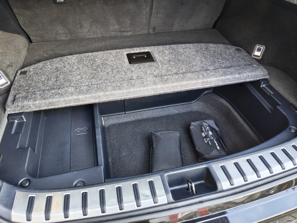 Hoofdafbeelding Lexus NX