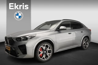 BMW X2 sDrive 20i M Sport package Pro / Equipment package Professional / Comfort Pack / Panoramadak / Trekhaak
