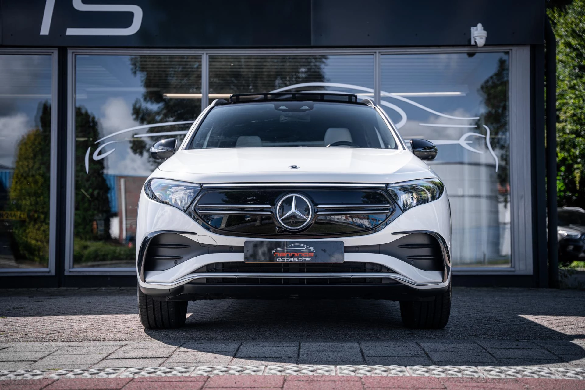 Hoofdafbeelding Mercedes-Benz EQA