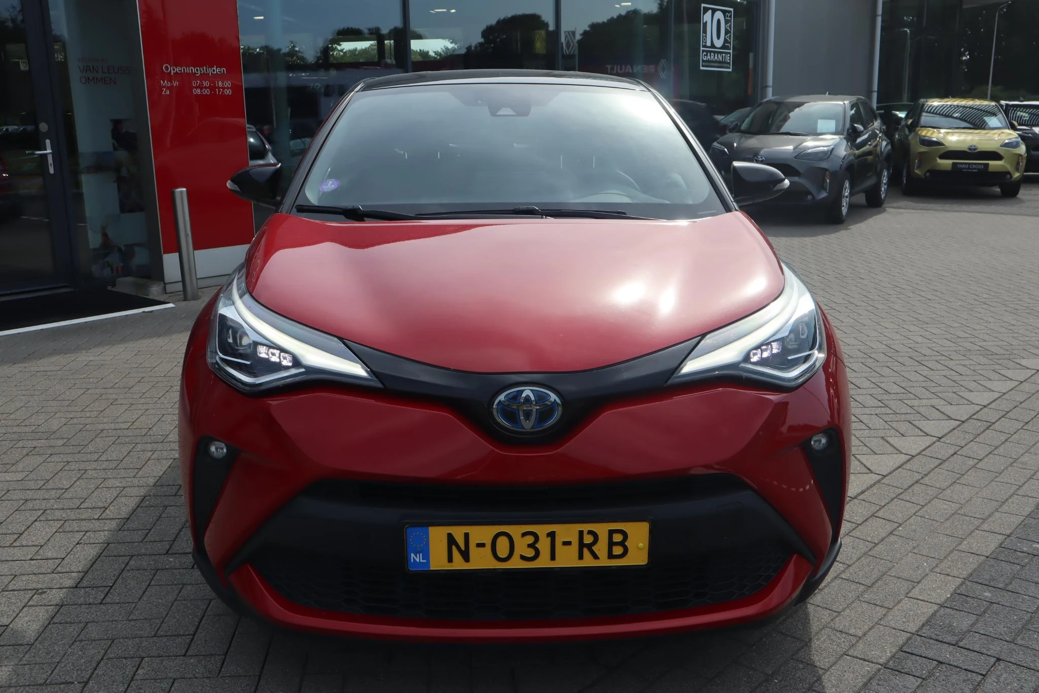 Hoofdafbeelding Toyota C-HR