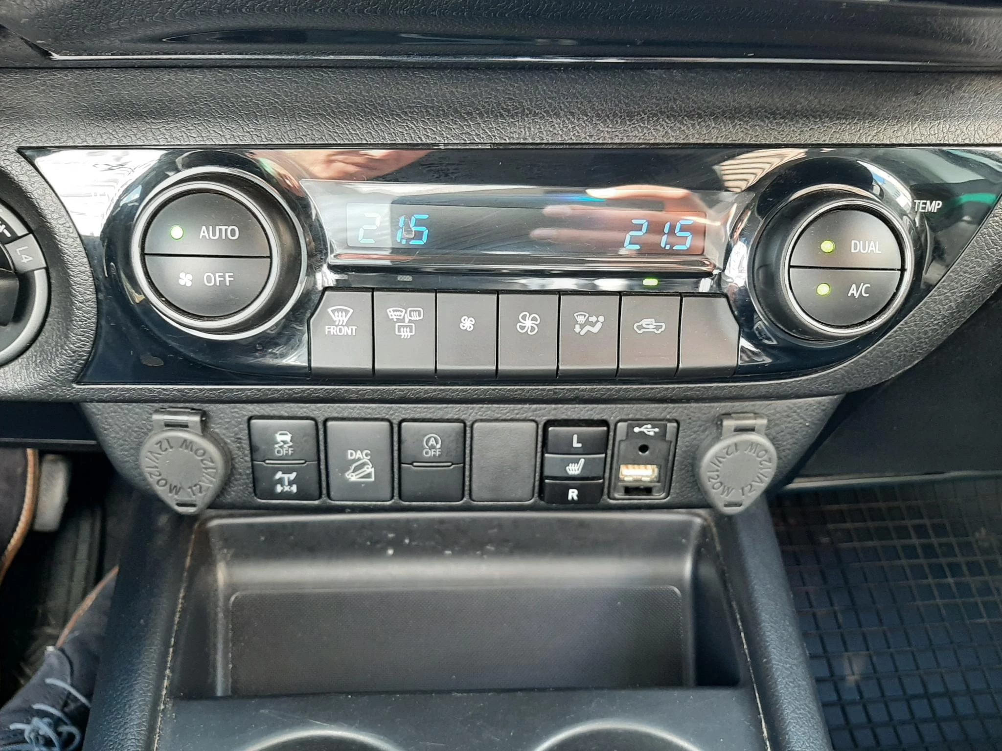 Hoofdafbeelding Toyota Hilux