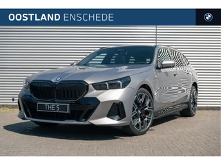 BMW 5 Serie Touring 530e High Executive M Sport Automaat / Panoramadak / Trekhaak / Stoelventilatie / Adaptieve LED / Parking Assistant Plus / Stoelverwarming