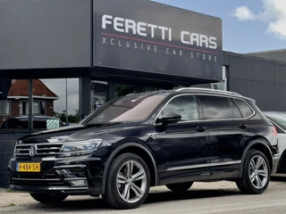 Hoofdafbeelding Volkswagen Tiguan Allspace Volkswagen Tiguan Allspace 1.5 TSI AUT7 R-LINE HIGHLINE NAVI CAMERA DIGI-DASH APPLE-CARPLAY LED LMV PDC
