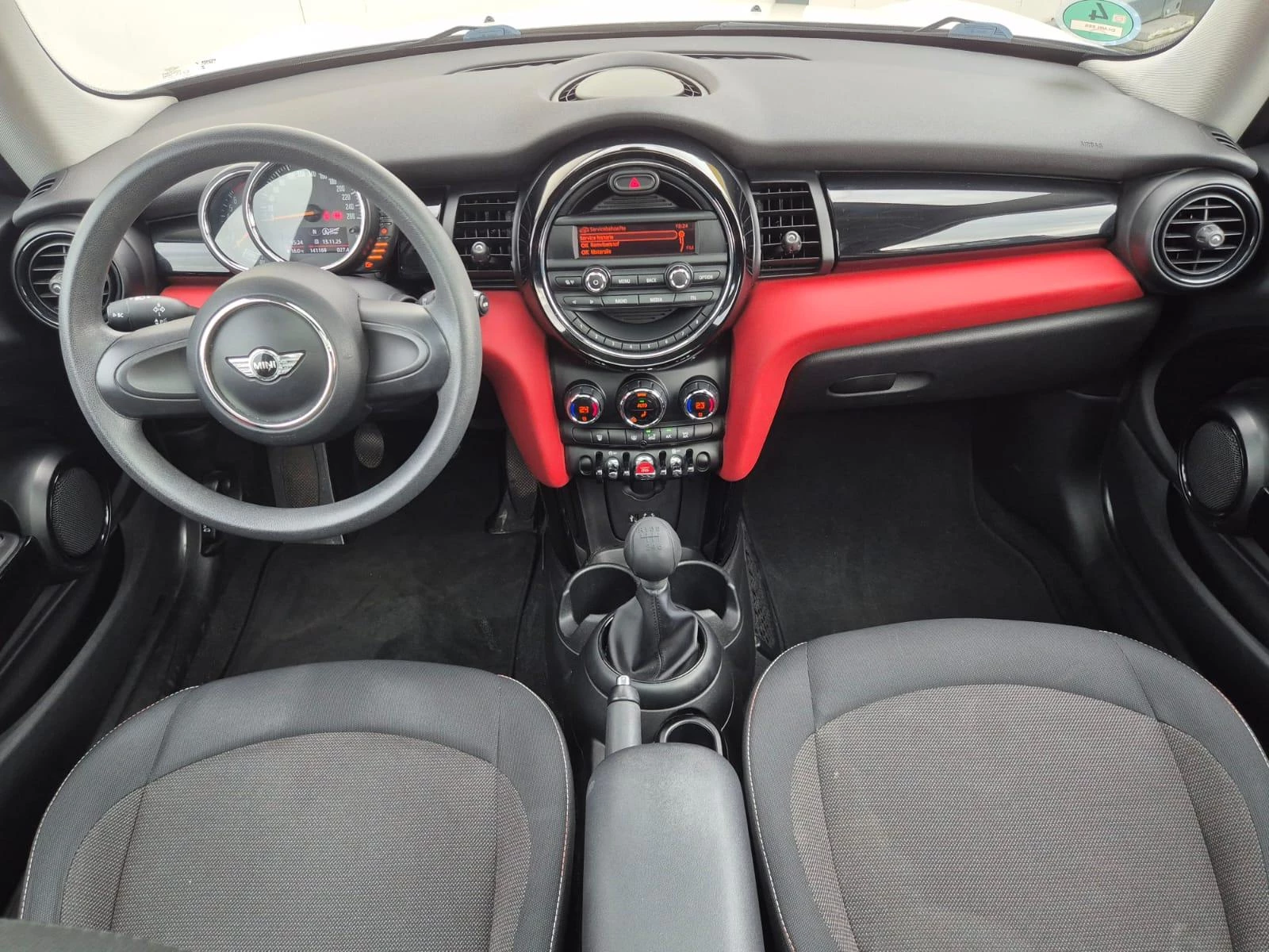 Hoofdafbeelding MINI One