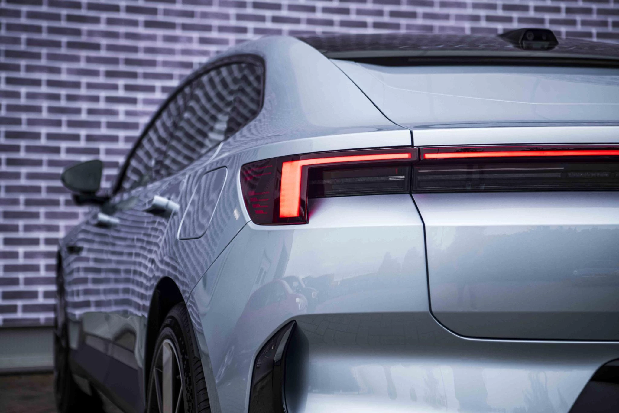 Hoofdafbeelding Polestar 4