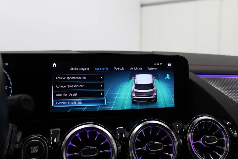 Hoofdafbeelding Mercedes-Benz EQA