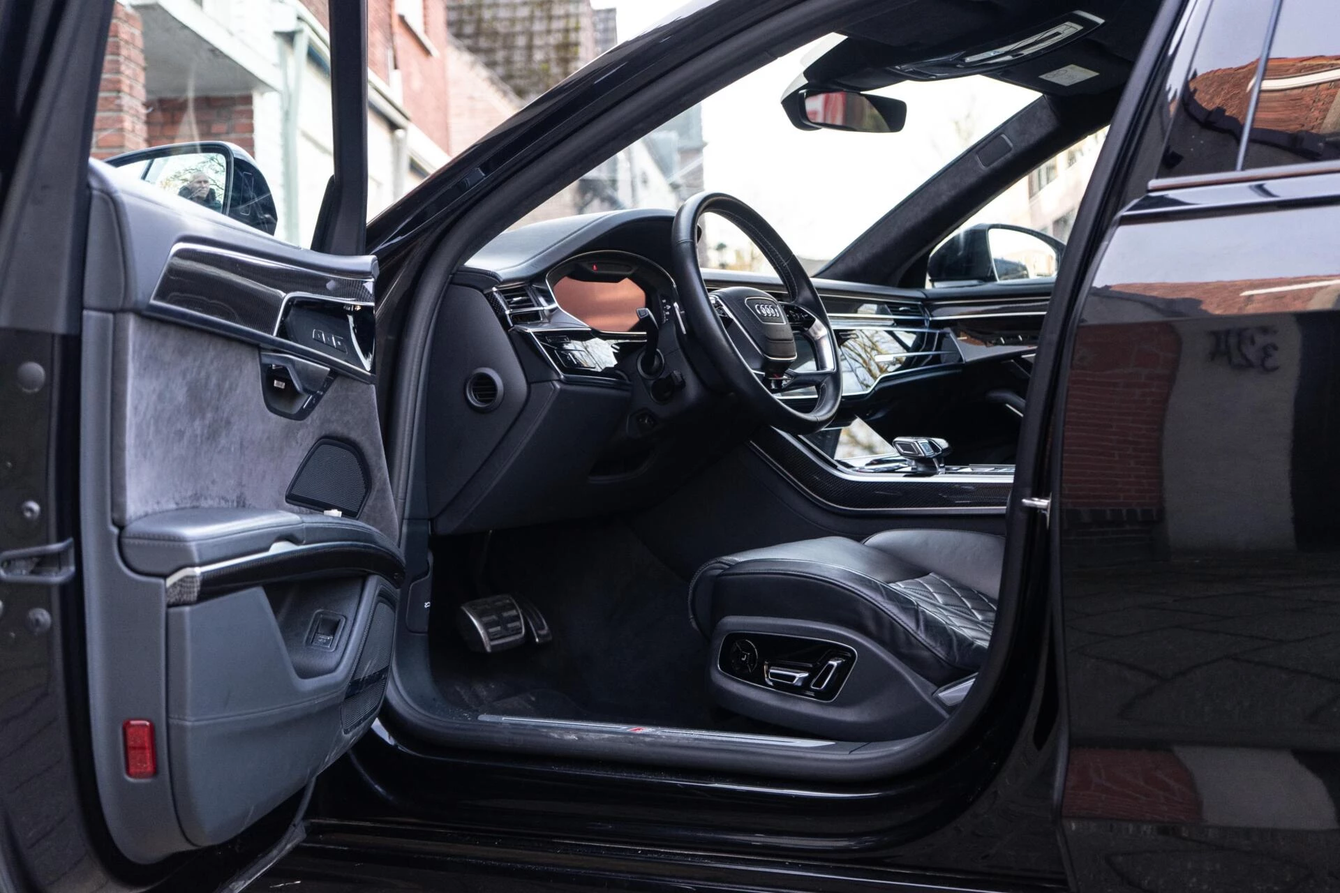 Hoofdafbeelding Audi S8