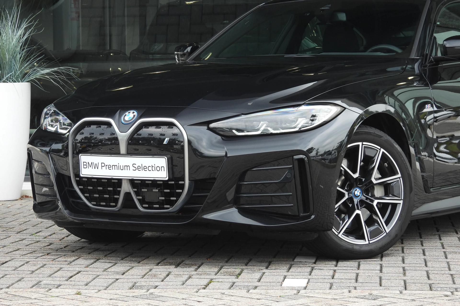 Hoofdafbeelding BMW i4