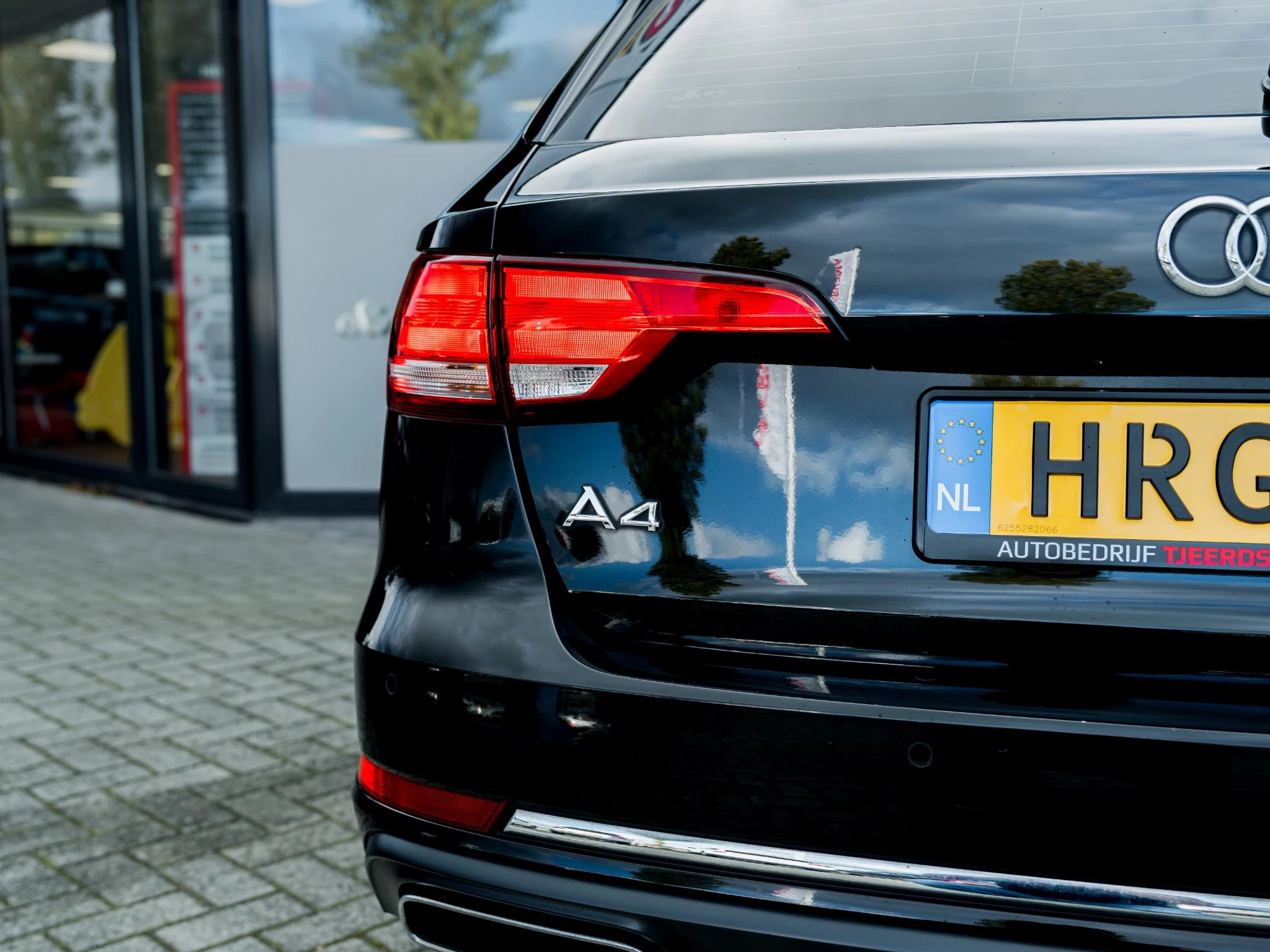 Hoofdafbeelding Audi A4