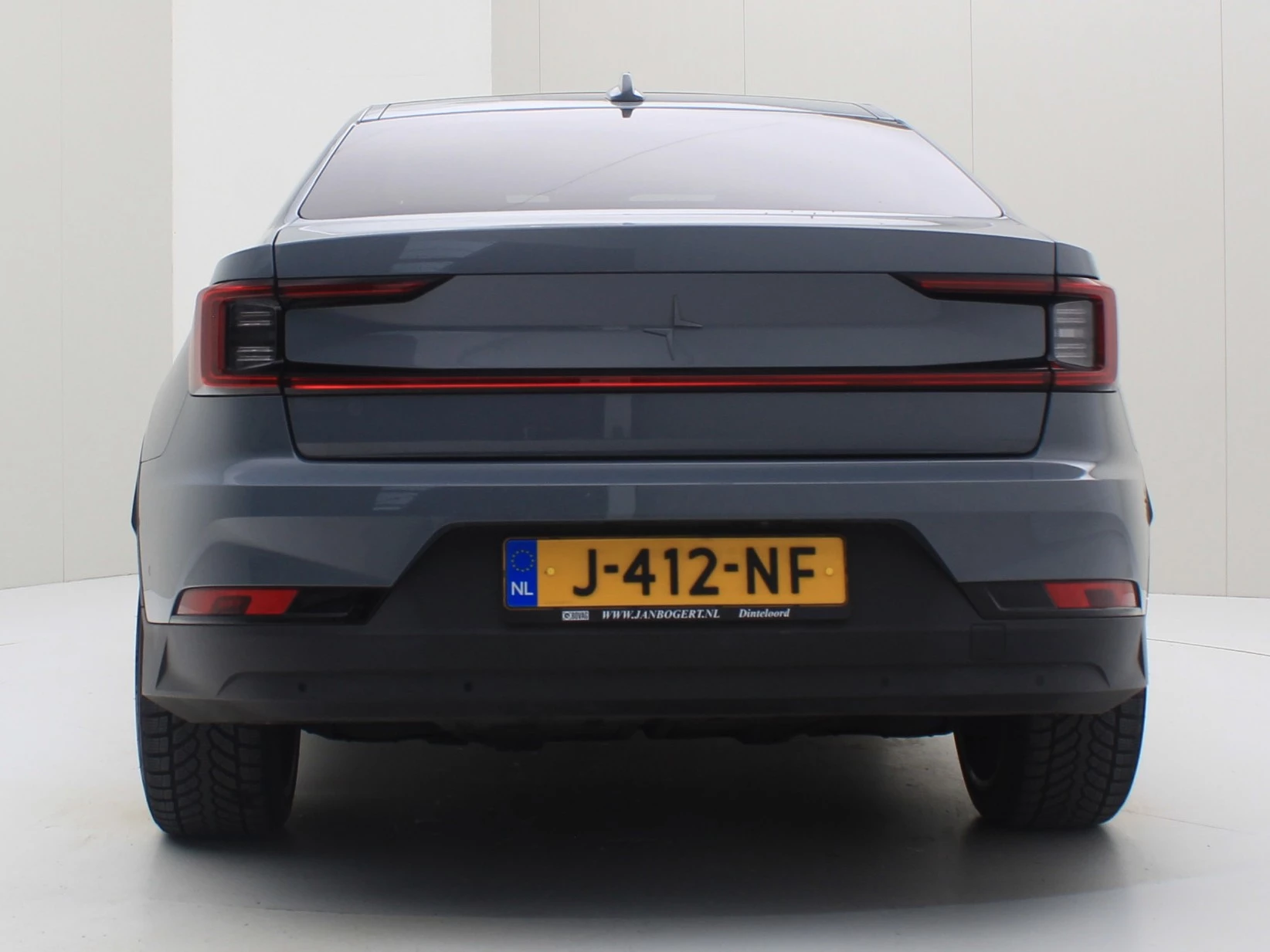 Hoofdafbeelding Polestar 2
