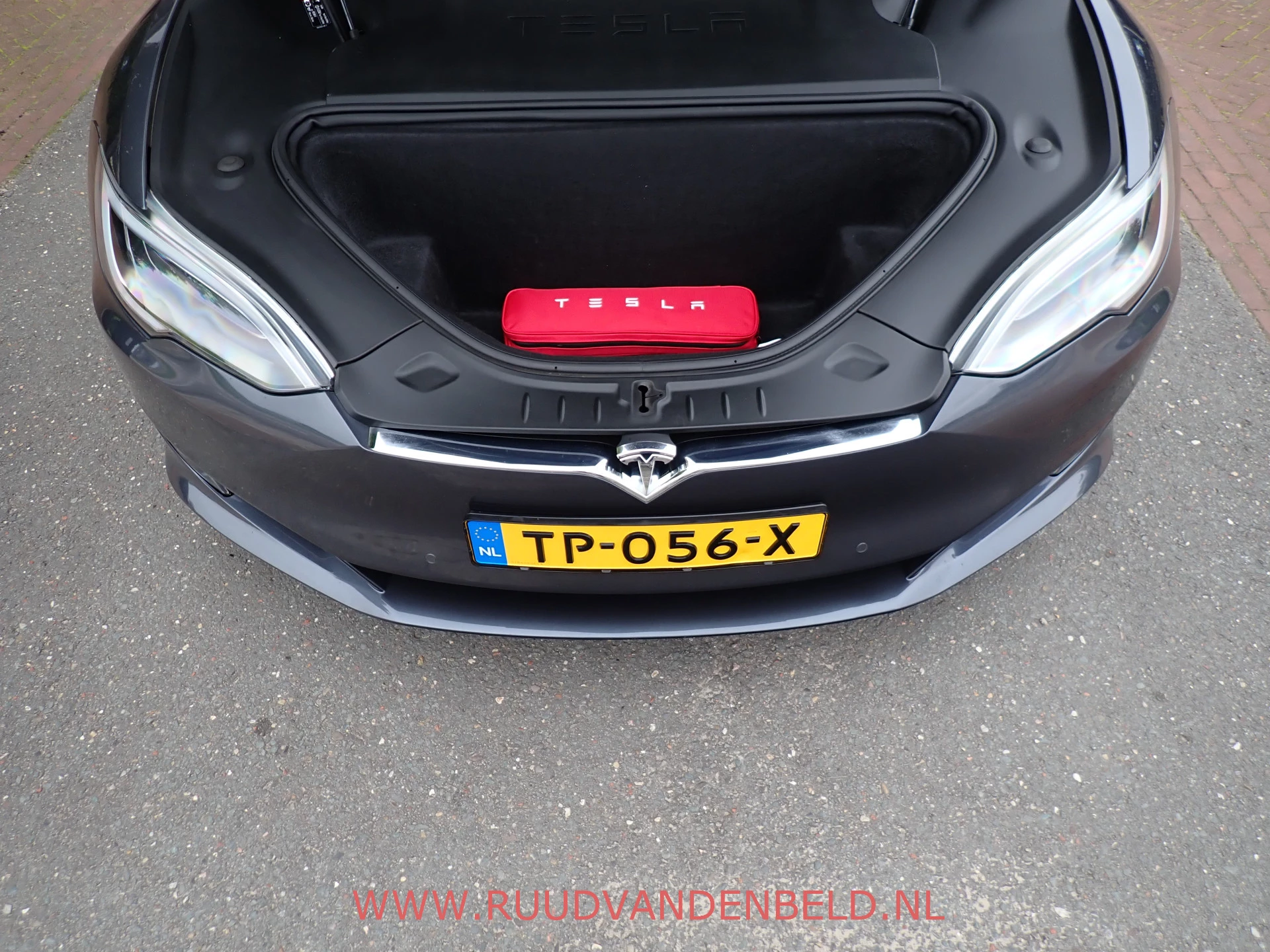 Hoofdafbeelding Tesla Model S