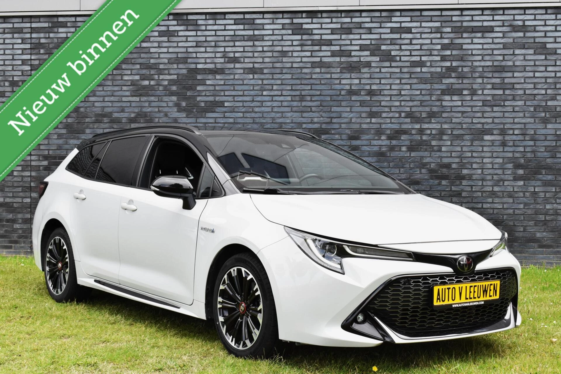 Hoofdafbeelding Toyota Corolla Touring Sports