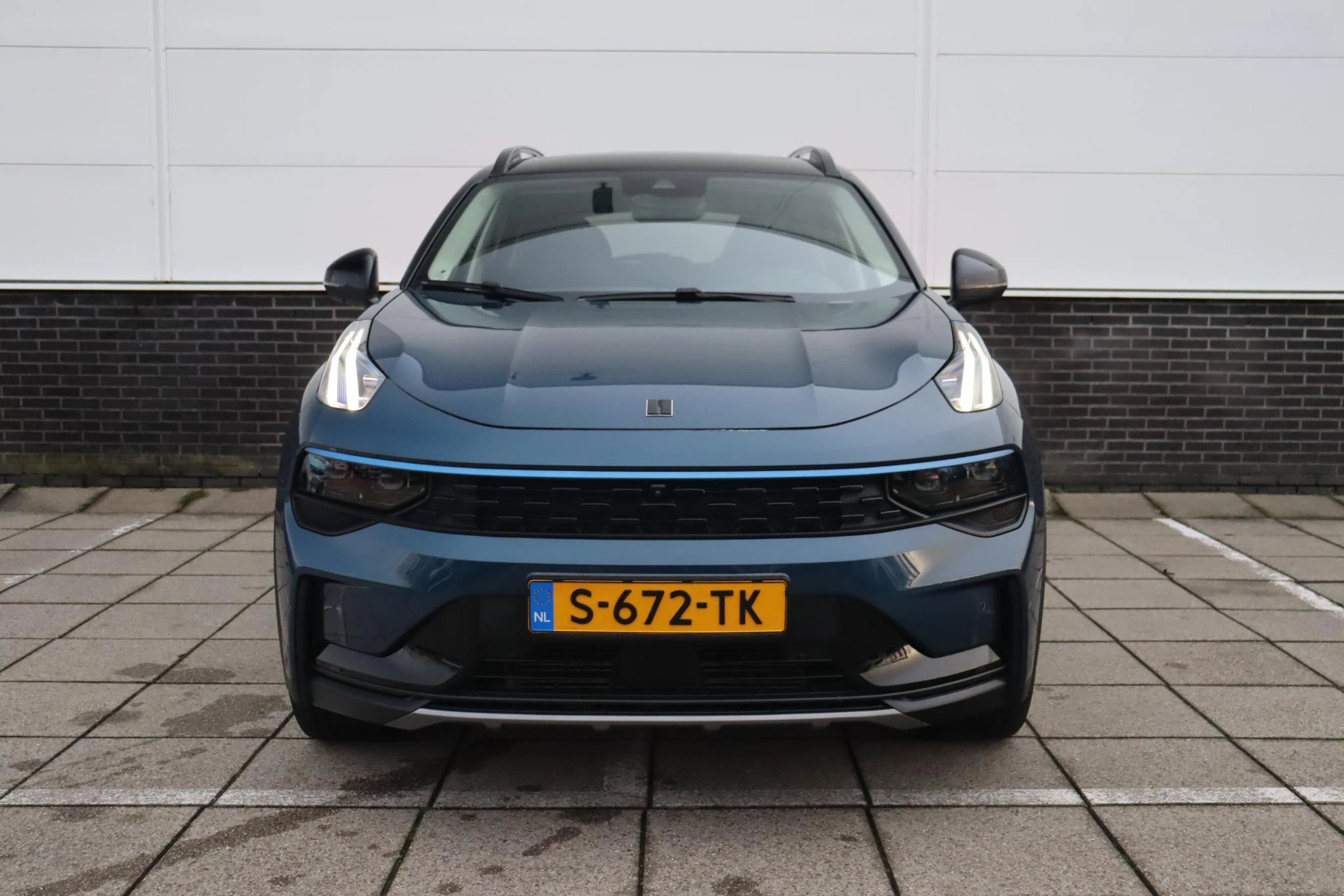 Hoofdafbeelding Lynk & Co 01