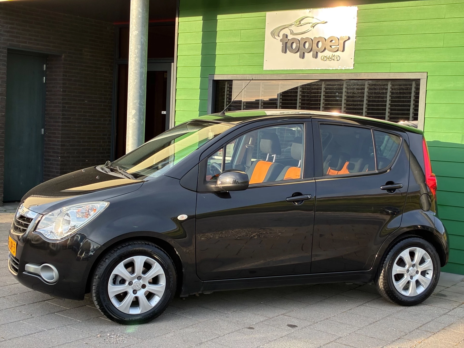 Hoofdafbeelding Opel Agila