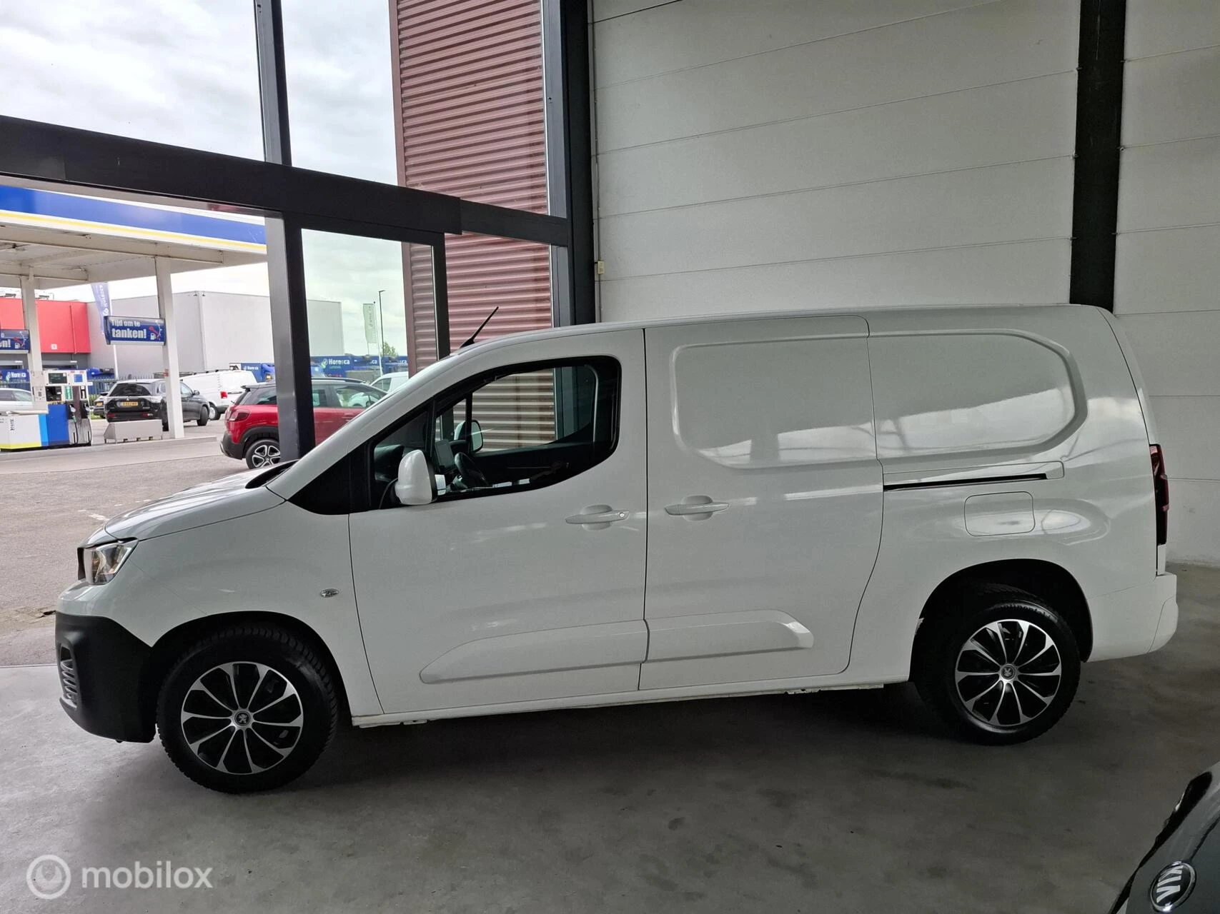 Hoofdafbeelding Peugeot Partner