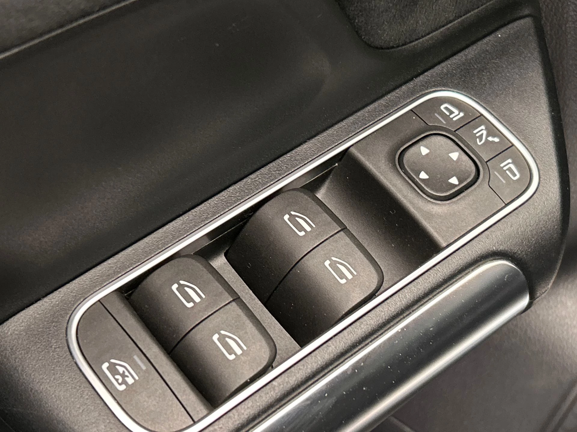 Hoofdafbeelding Mercedes-Benz EQA