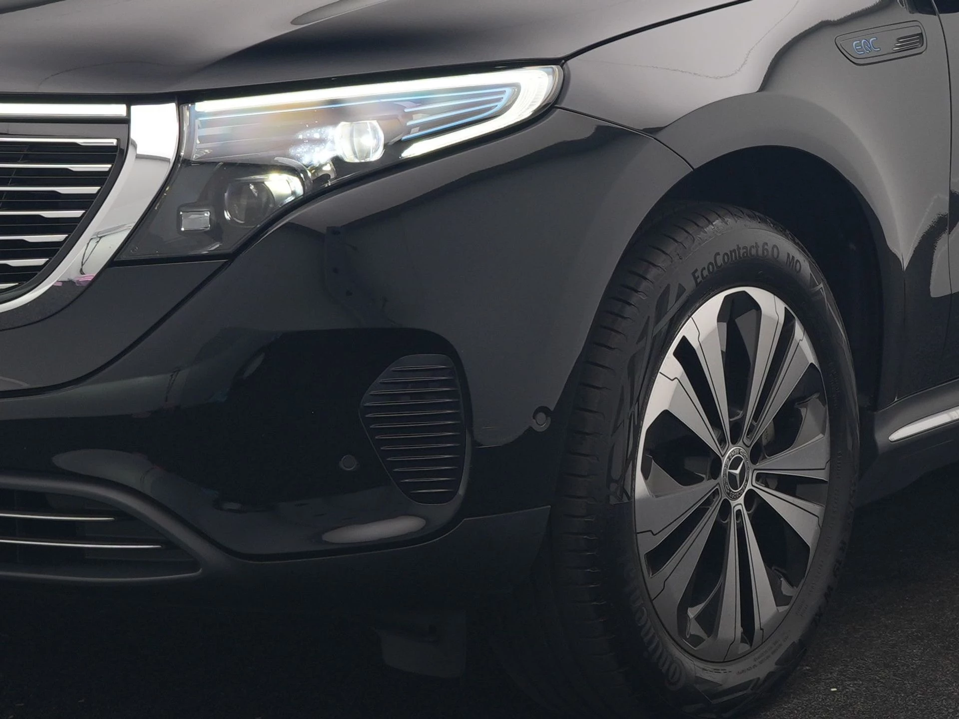 Hoofdafbeelding Mercedes-Benz EQC