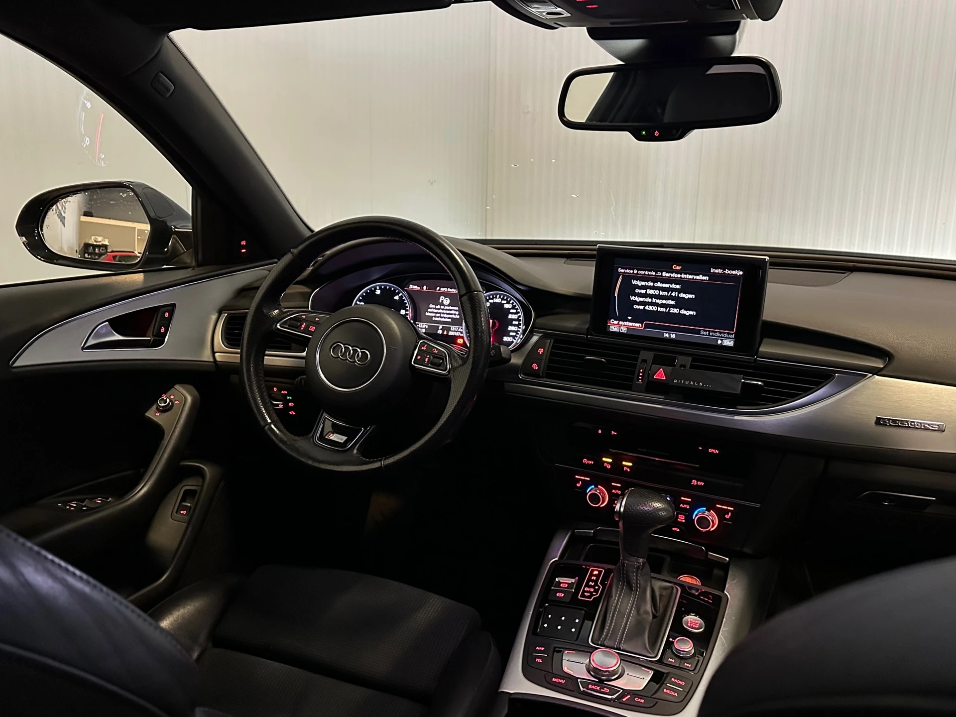 Hoofdafbeelding Audi A6