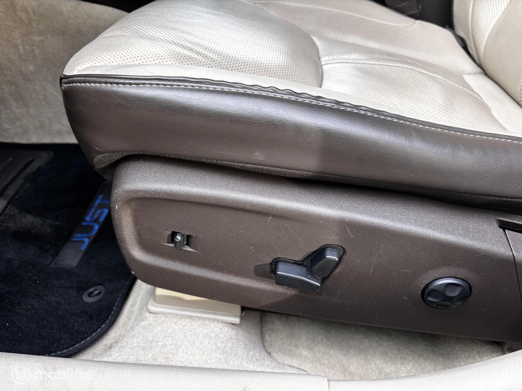 Hoofdafbeelding Chrysler 300C