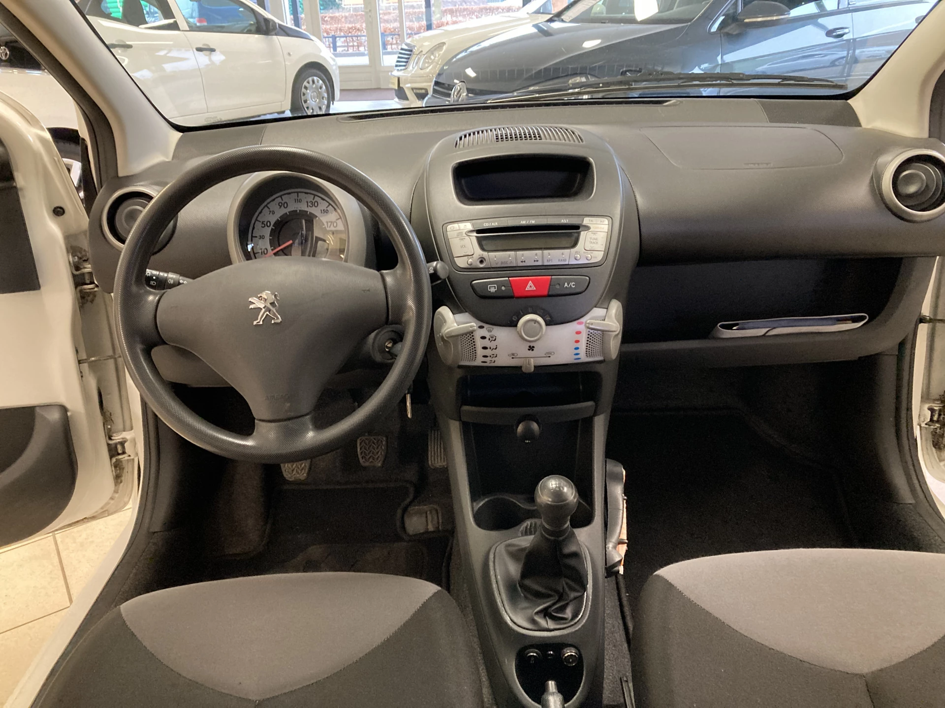 Hoofdafbeelding Peugeot 107