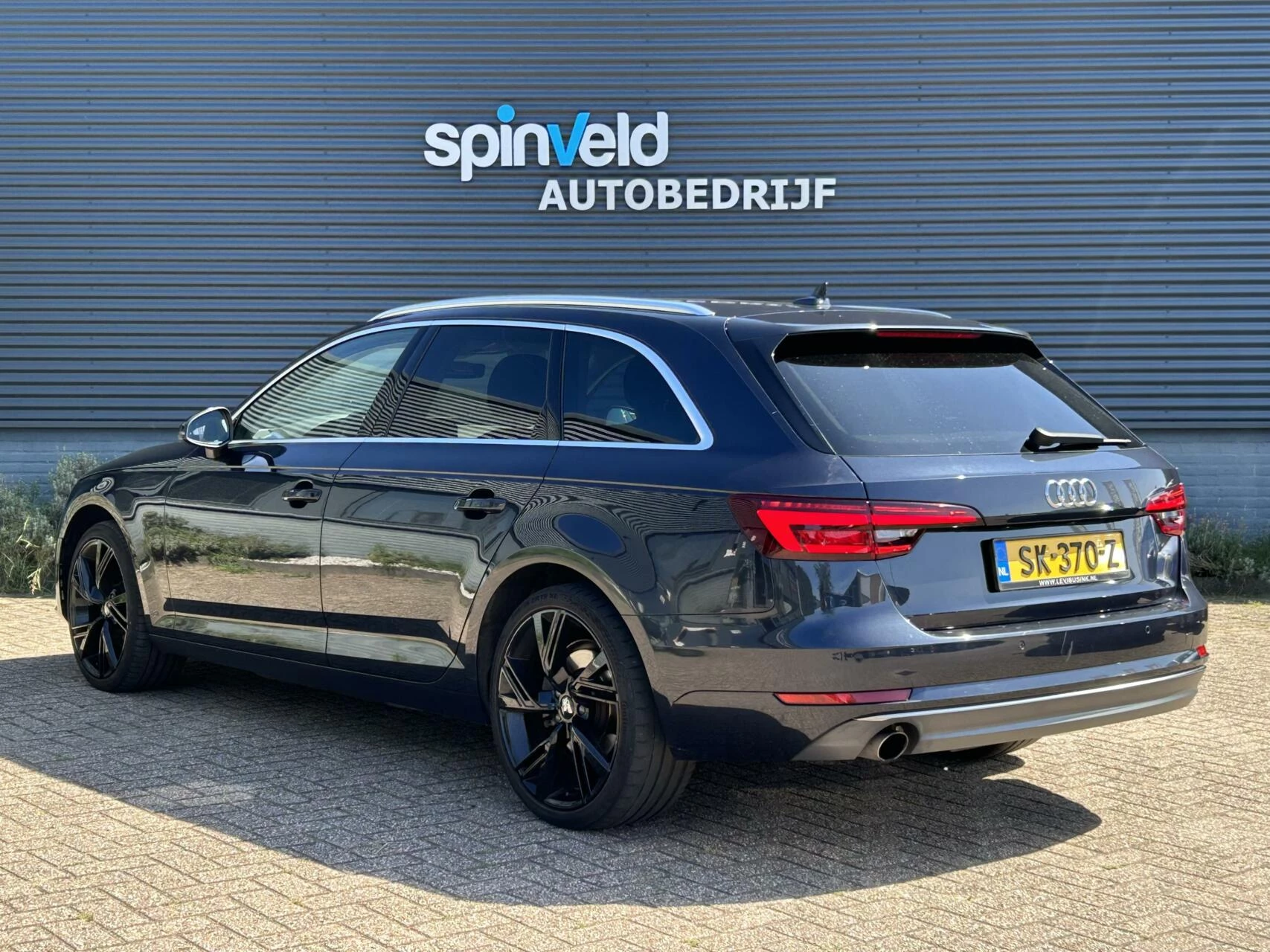 Hoofdafbeelding Audi A4