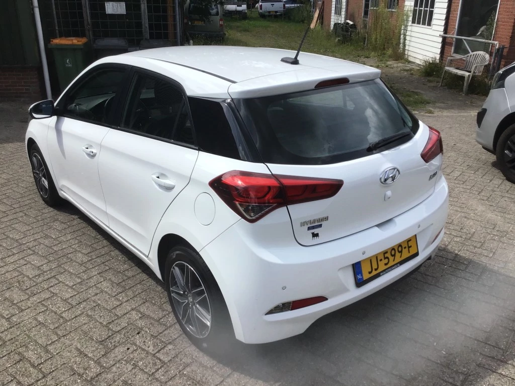 Hoofdafbeelding Hyundai i20