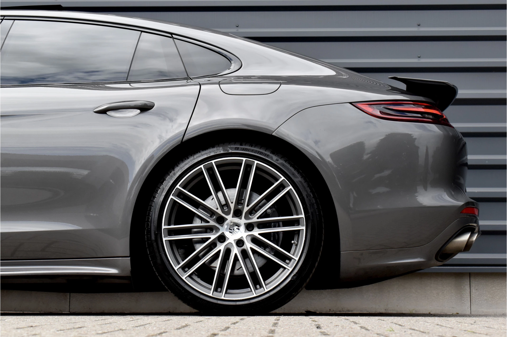 Hoofdafbeelding Porsche Panamera
