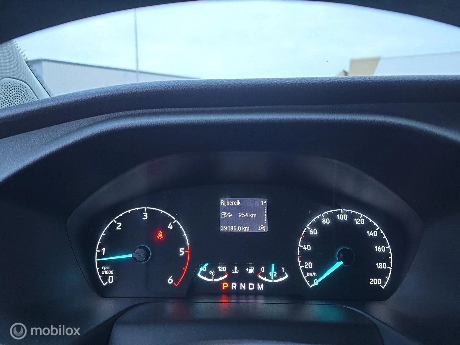 Hoofdafbeelding Ford Nugget