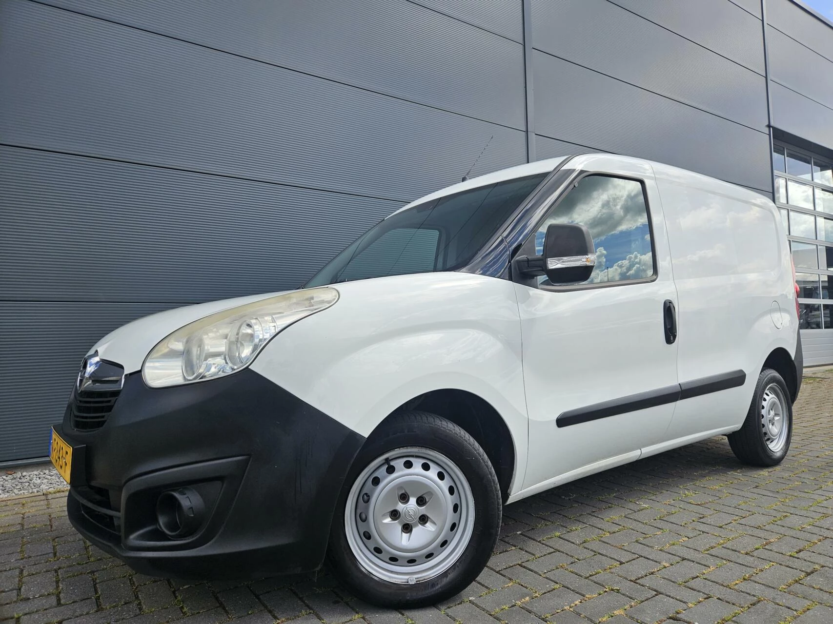 Hoofdafbeelding Opel Combo