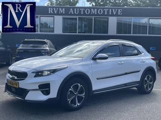 Hoofdafbeelding Kia XCeed Kia XCeed 1.6 GDi PHEV DynamicPlusLine STOEL + STUURVERWARMING | ELEK. KOFFER | KIA GARANTIE T/M 8-2029