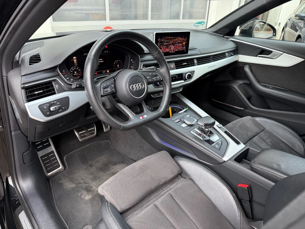 Hoofdafbeelding Audi A4