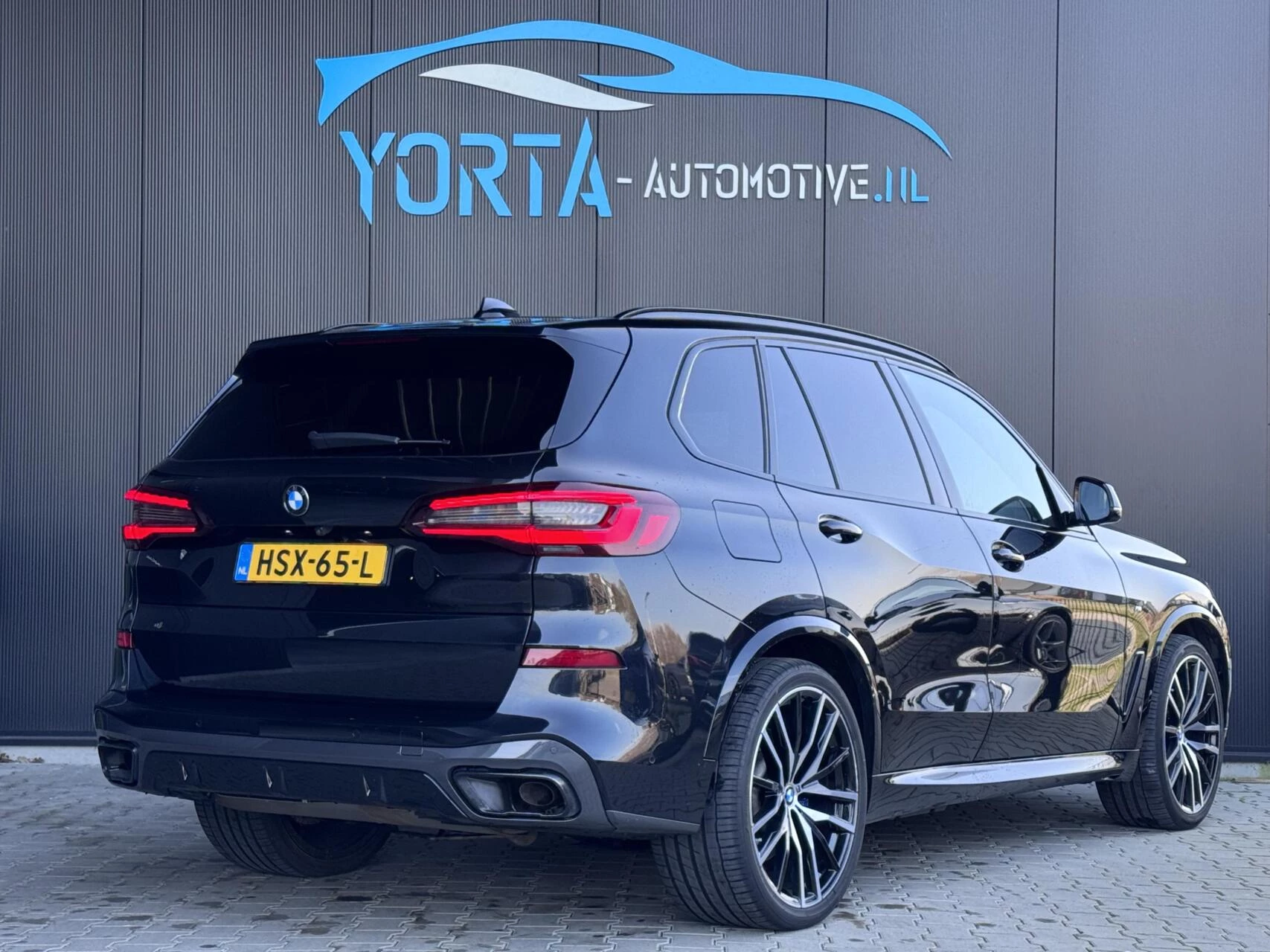 Hoofdafbeelding BMW X5