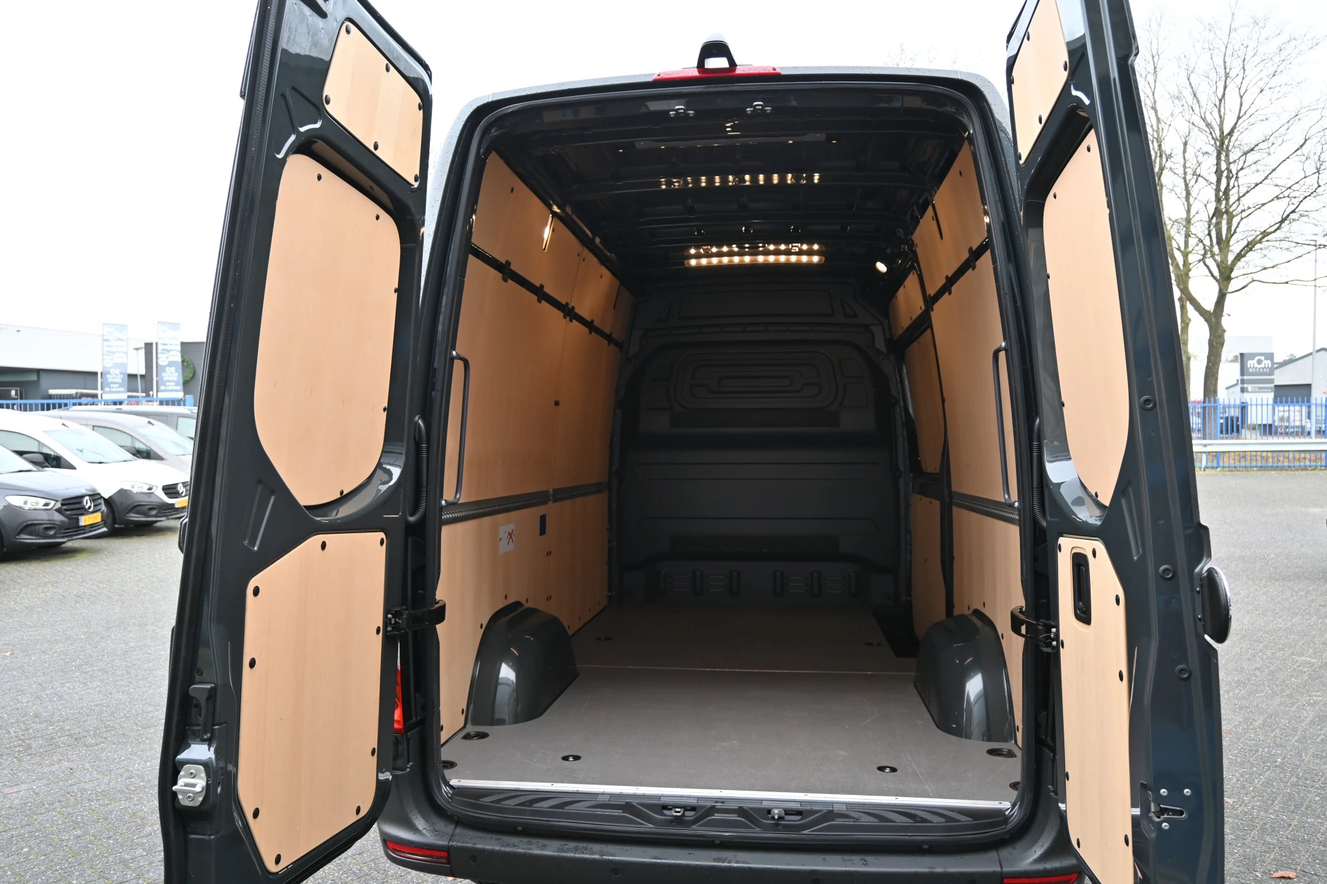 Hoofdafbeelding Mercedes-Benz eSprinter