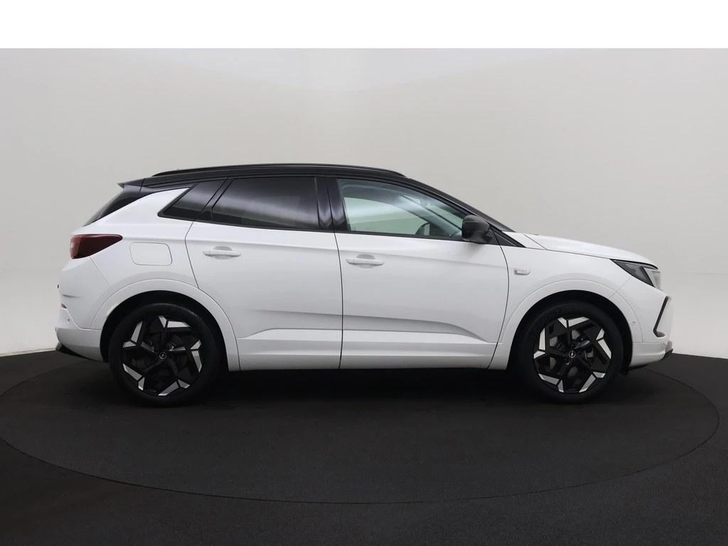 Hoofdafbeelding Opel Grandland
