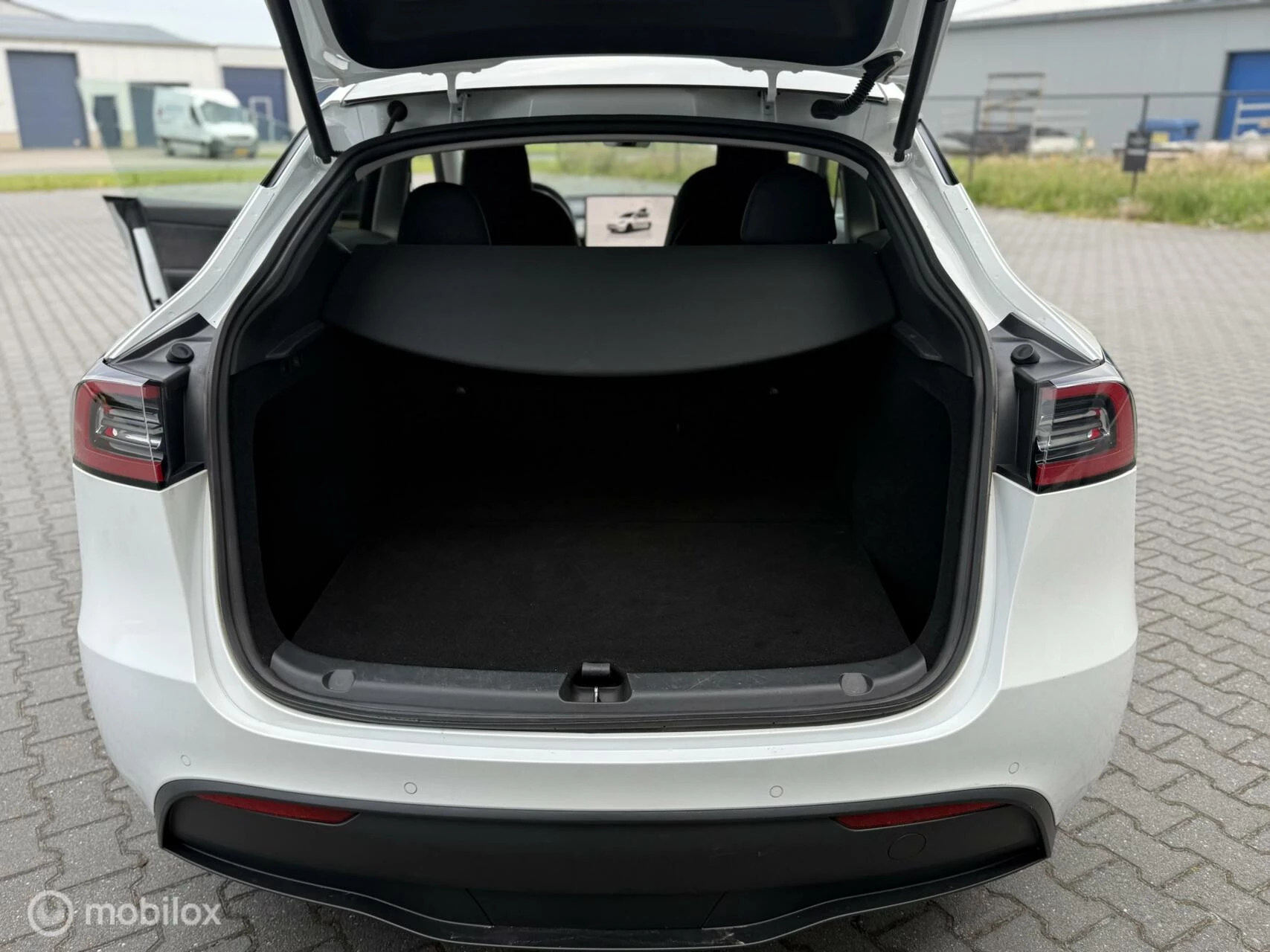 Hoofdafbeelding Tesla Model Y