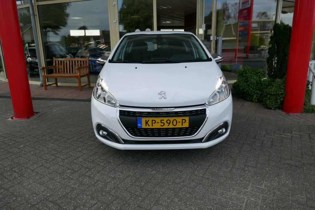 Hoofdafbeelding Peugeot 208