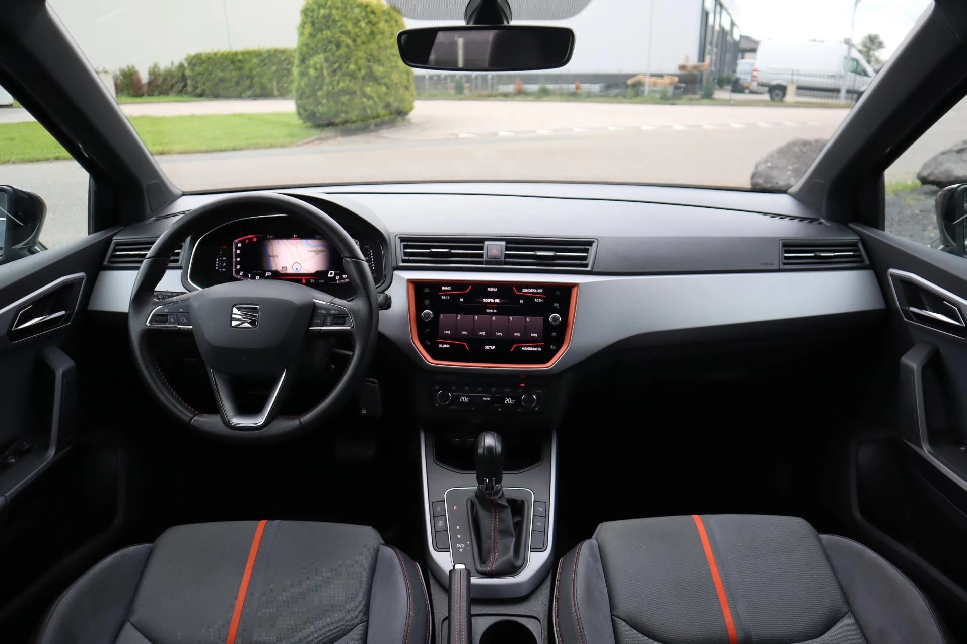 Hoofdafbeelding SEAT Arona