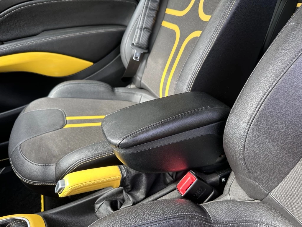 Hoofdafbeelding Opel ADAM