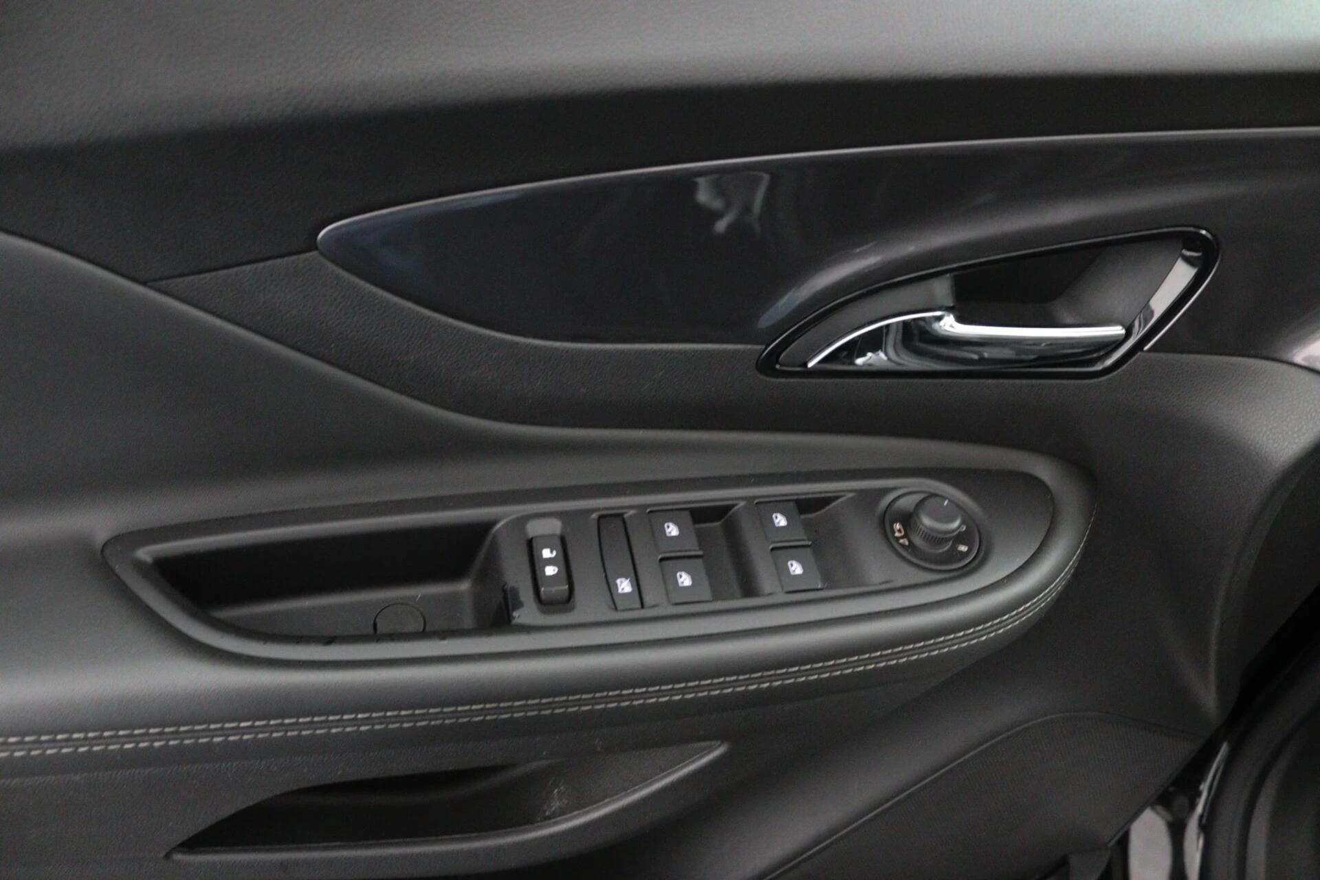 Hoofdafbeelding Opel Mokka X