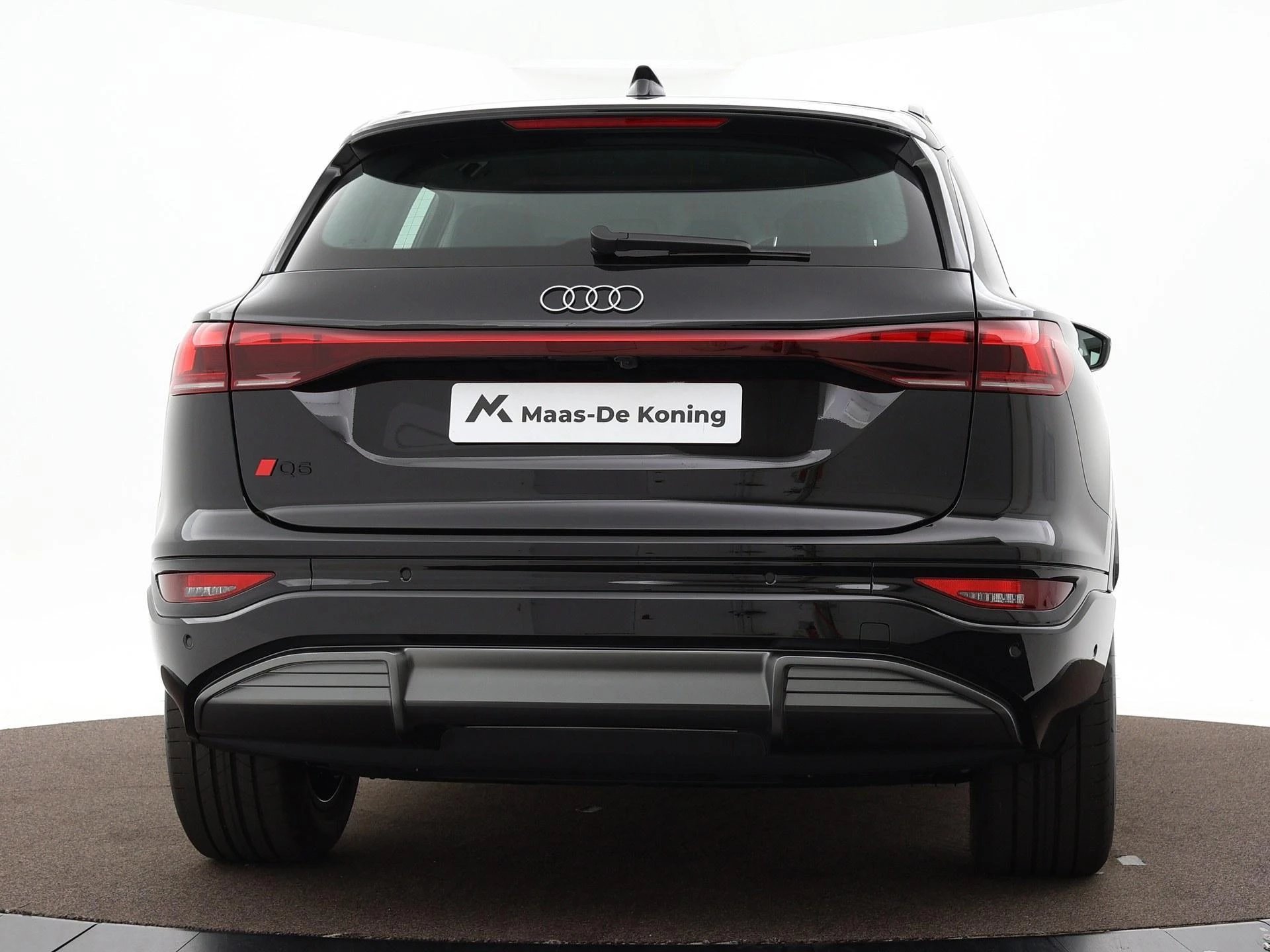 Hoofdafbeelding Audi Q6 e-tron