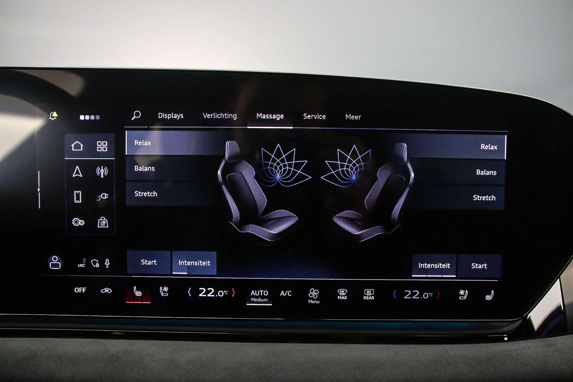 Hoofdafbeelding Audi A6 Avant e-tron