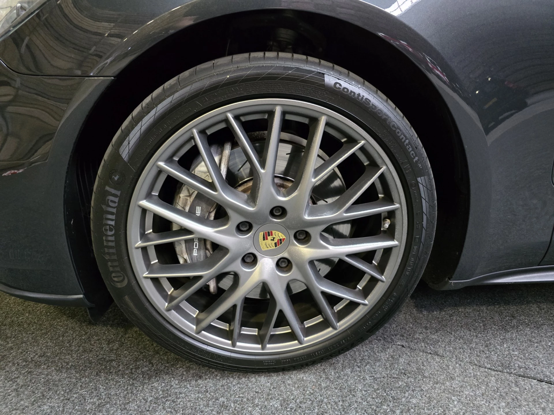 Hoofdafbeelding Porsche Panamera