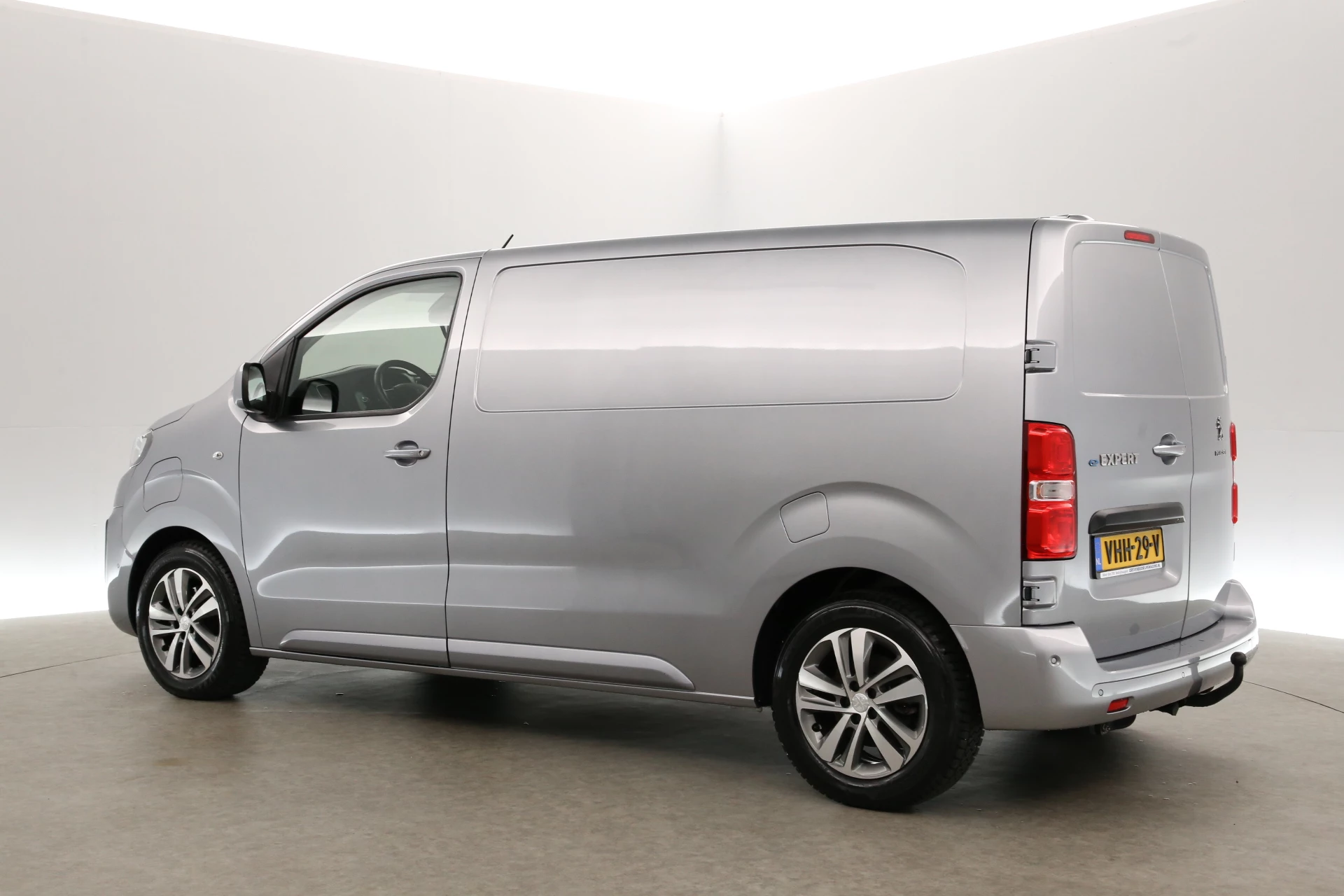 Hoofdafbeelding Peugeot e-Expert