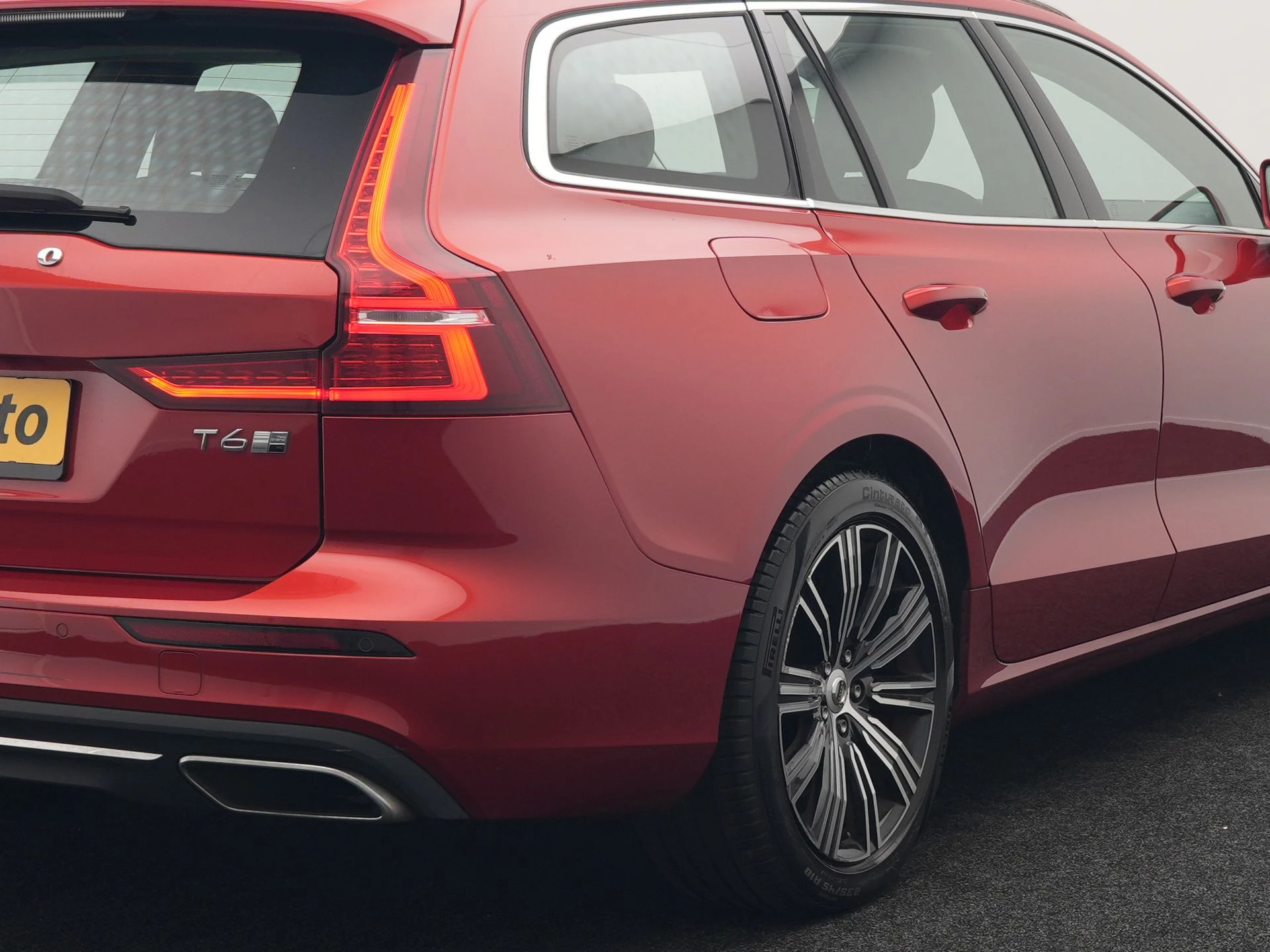 Hoofdafbeelding Volvo V60