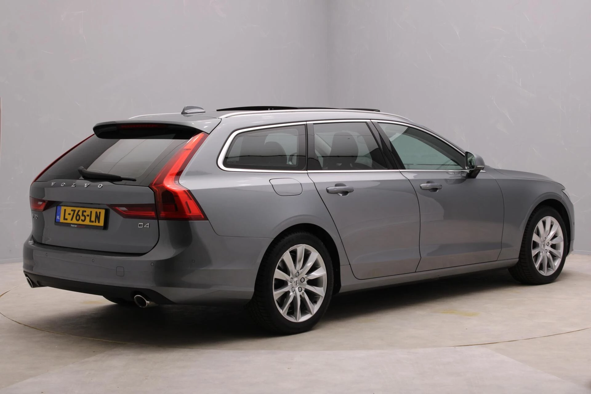 Hoofdafbeelding Volvo V90